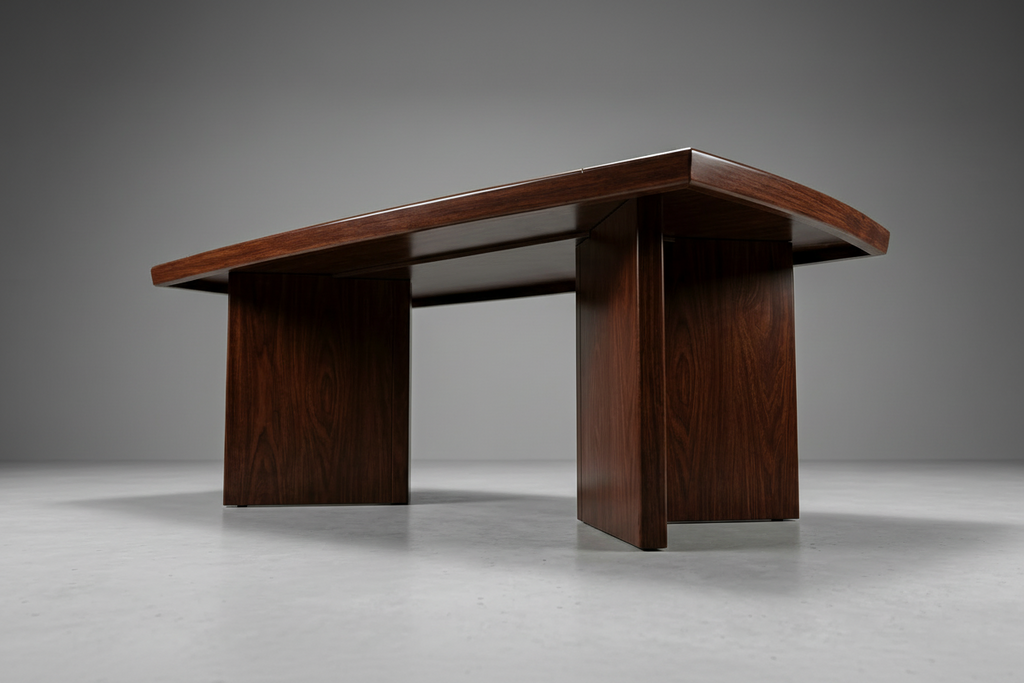 Elegent Executive office Table
